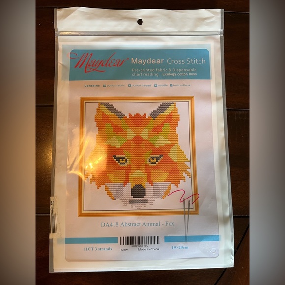 Abstract Fox Stamped Cross Stitch Kit - Picture 4 of 5